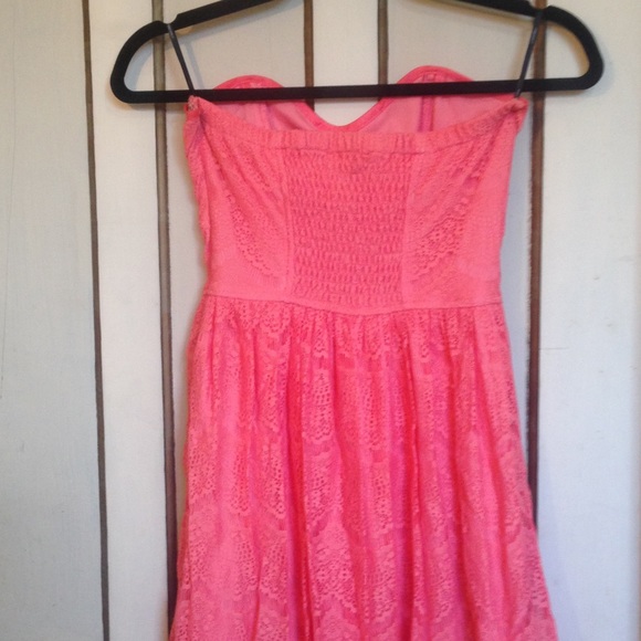 Forever 21 coral strapless lace dress - Picture 3 of 6
